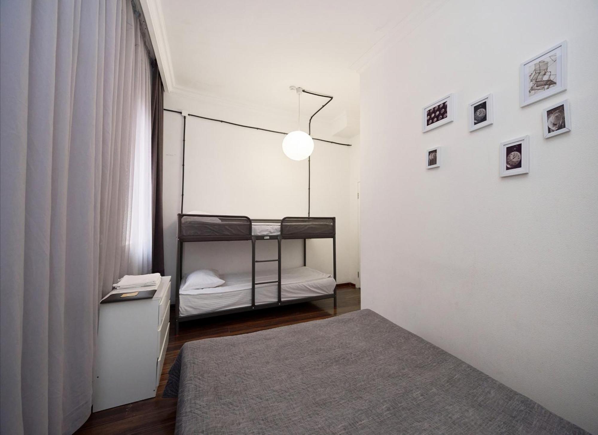 Hannah Inn Budget Hotel アスターナ エクステリア 写真